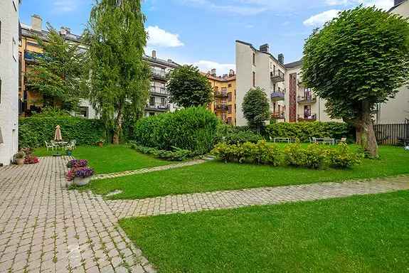 Majorstuen 3-roms: Modernisert leilighet med balkong og peis