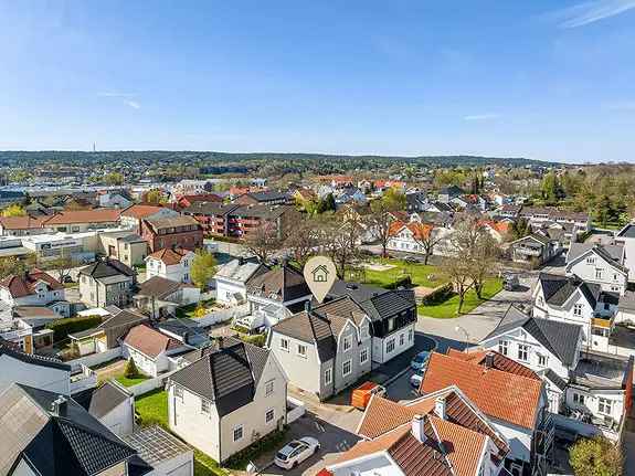 Sentrumsnær Enebolig 1932 Trosvik