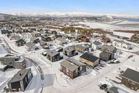 Enebolig med utleiemuligheter - barnevennlig område