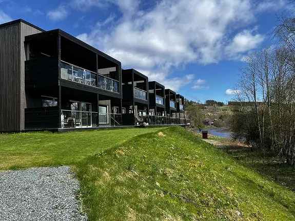 Fagerheim 3-roms leilighet - terrasse og elbil-lader
