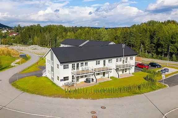 Ny 4-roms leilighet i Trollåsen med garasje og ladepunkt