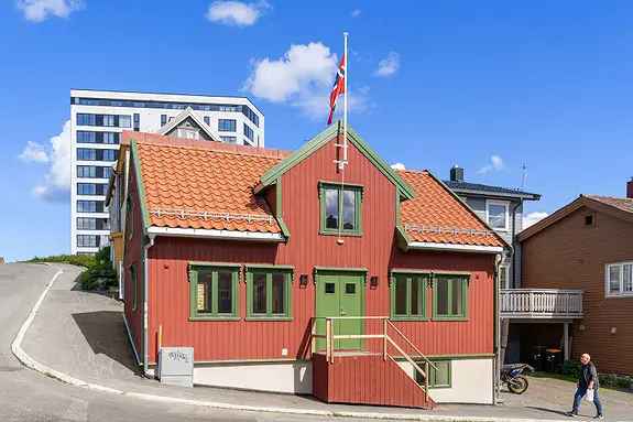 Enebolig Tromsø - Sentralt - 4 Soverom - 2 Bad - 2024