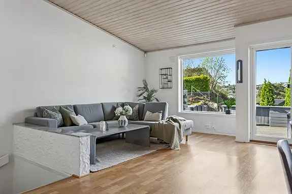 Rekkehus Bergen - Familievennlig bolig med terrasse og balkong