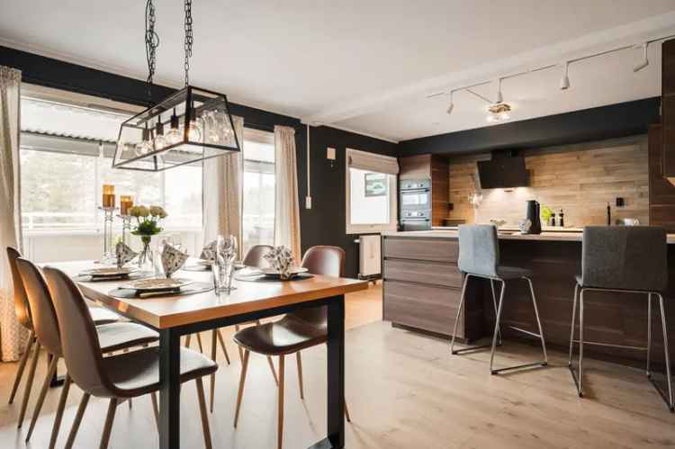 3-roms Toppleilighet Gr	ondalsbakken Stor Balkong