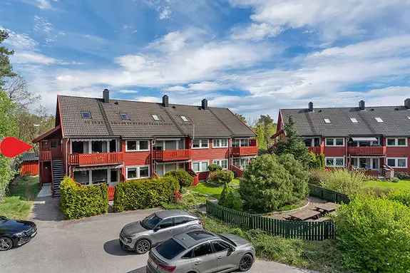 Selveierleilighet Vågsbygd - 4 soverom, veranda og garasje