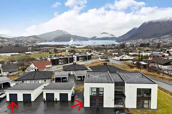 Leilighet til salgs Øvre Mo - Garasje, Bod, Terrasse
