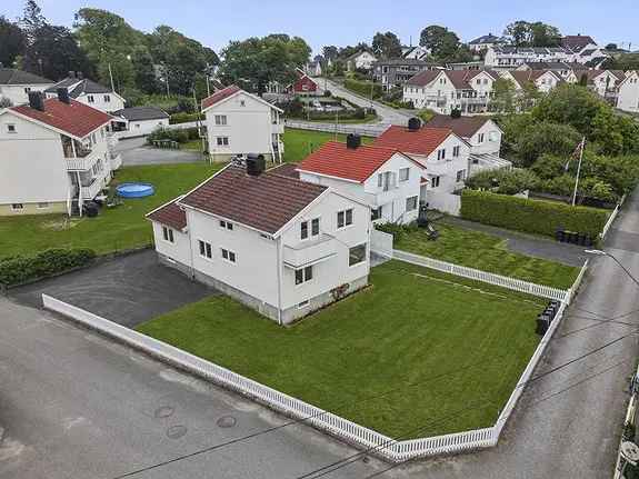 Studentbolig Grimstad sentrum - fullt møblert