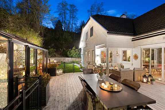Enebolig med Utleiedel Nesøya - Båtplass - 6 Soverom