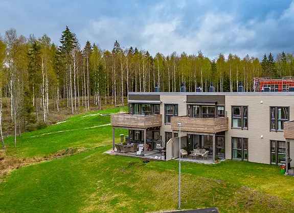Bodalstranda 4-roms Leilighet - Carport & Sportsbod